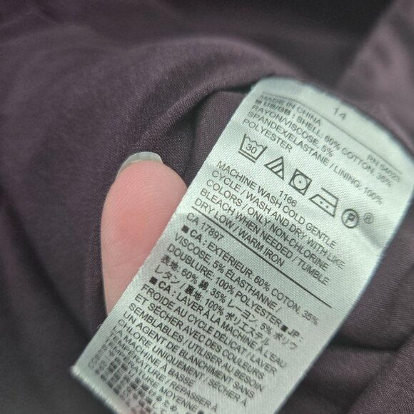 Banana Republic Dark Purple Skirt Mini Back Zipper Lined Slit Size 14 - Picture 8 of 9